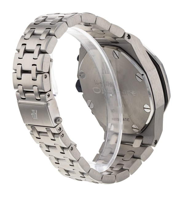 Audemars Piguet Royal Oak Offshore 25721ST.OO.1000ST.01 Image 3